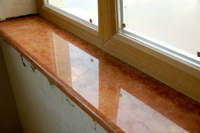 подоконник